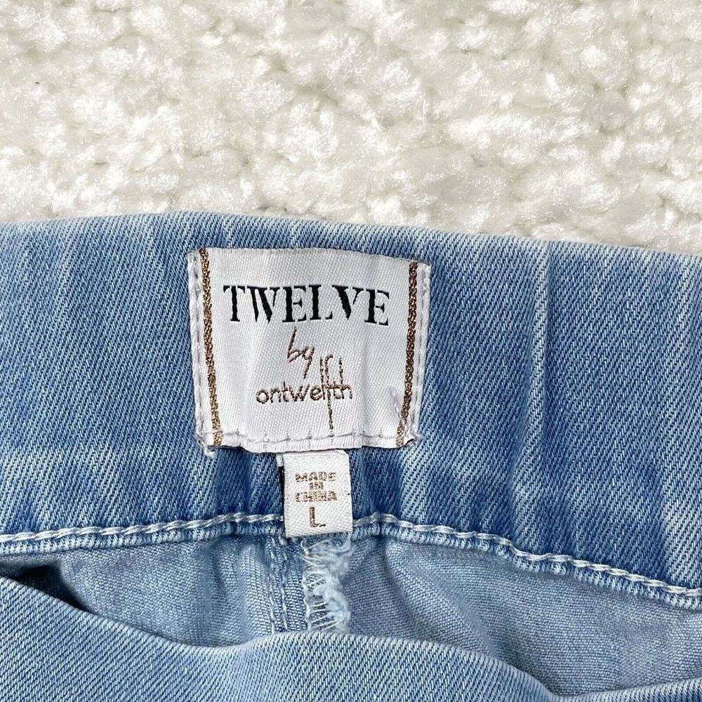 Twelve By OntWelfth High Waisted Super Flare Jean FLAW - Picture 3 of 9